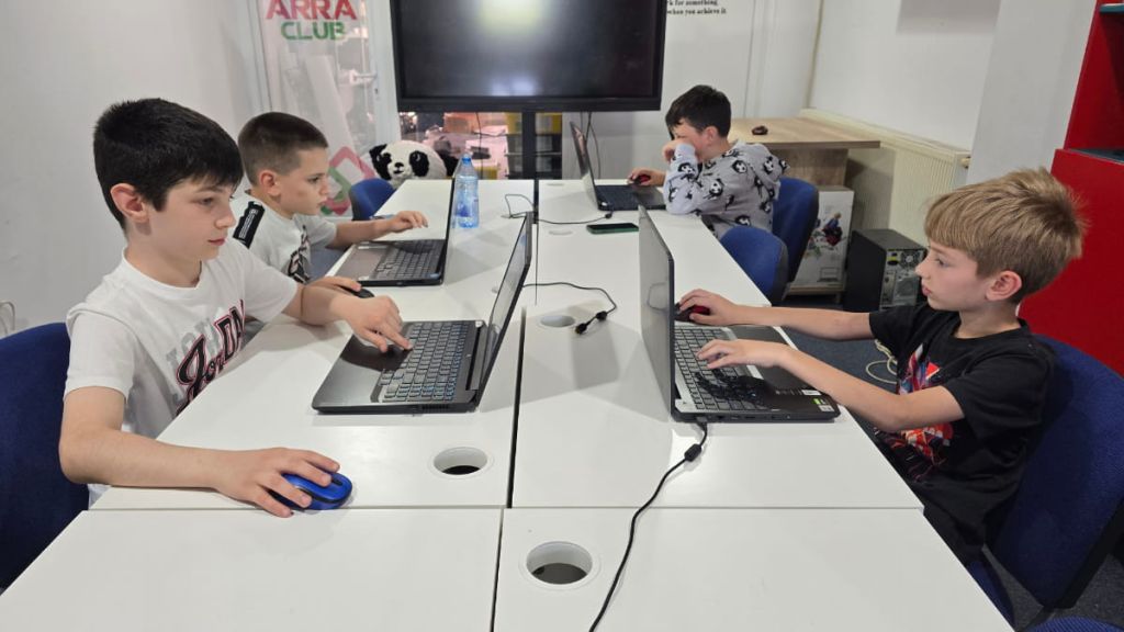 Grupele de programare de la ARRA CLUB